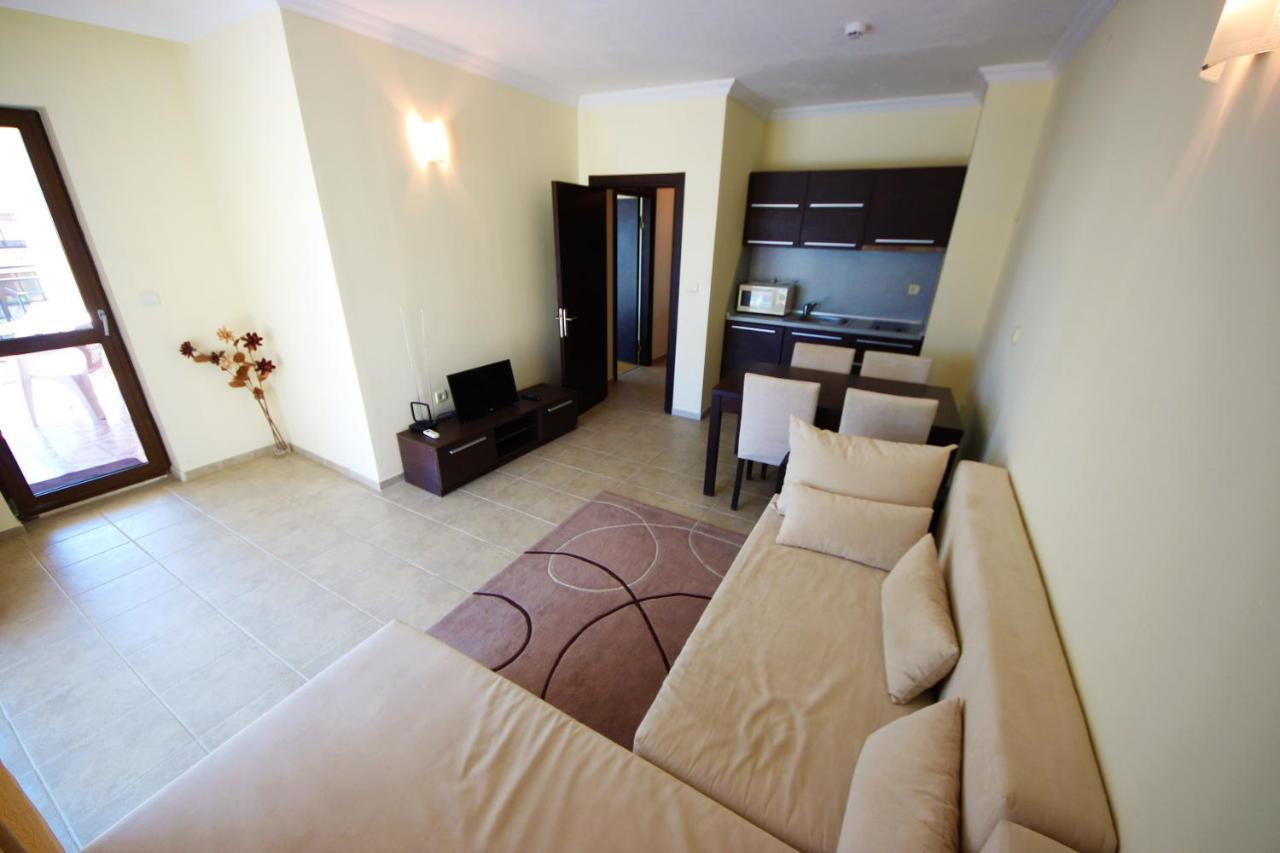 Menada Sveti Vlas Apartments المظهر الخارجي الصورة