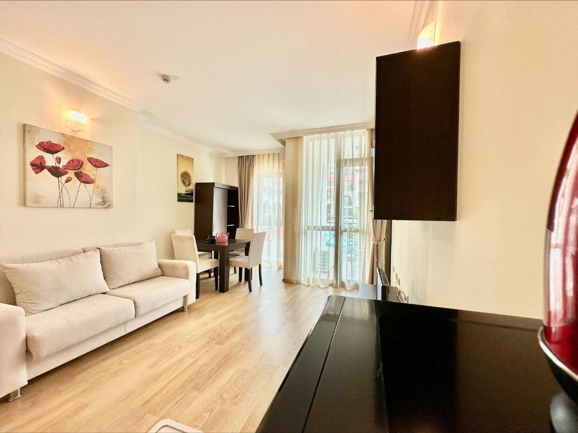 Menada Sveti Vlas Apartments الغرفة الصورة