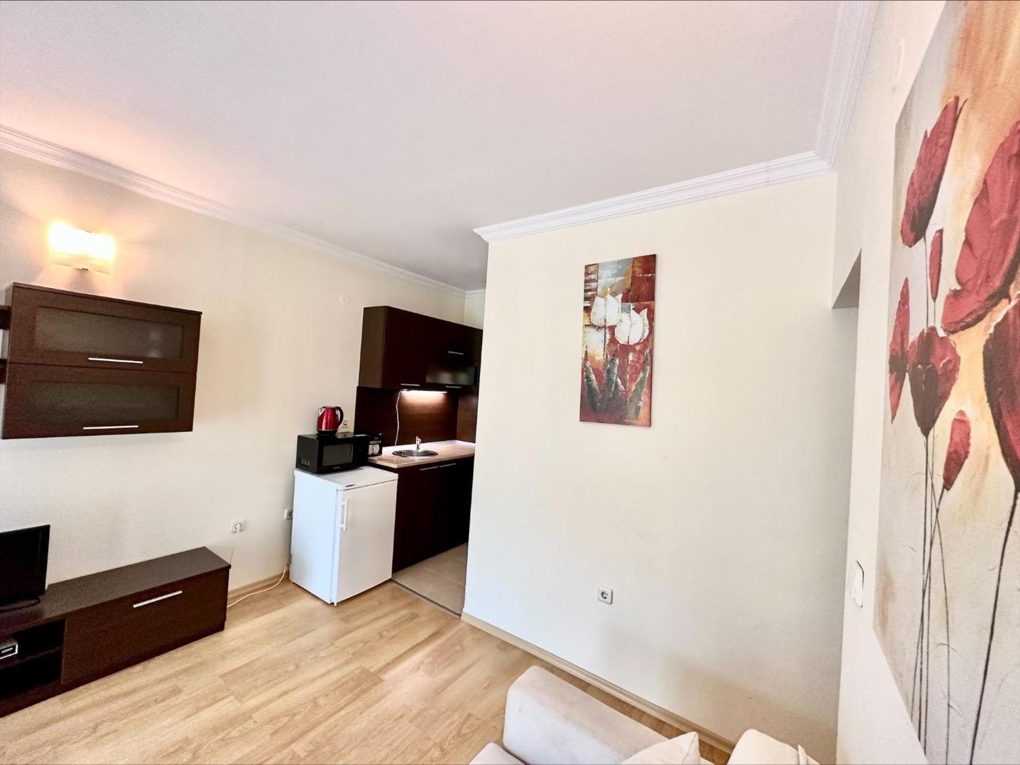 Menada Sveti Vlas Apartments الغرفة الصورة