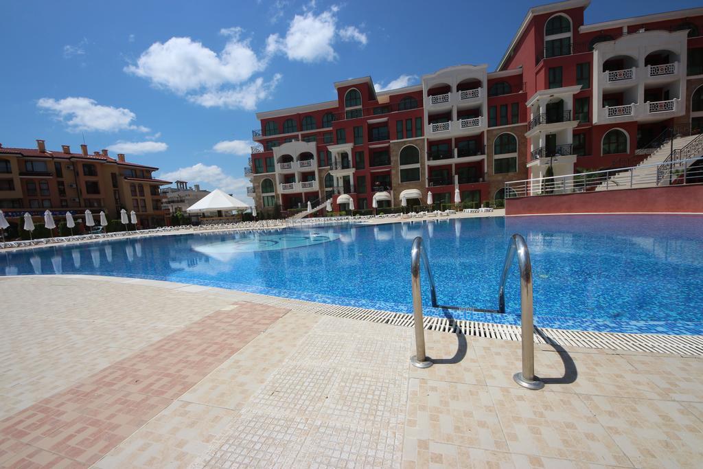 Menada Sveti Vlas Apartments المظهر الخارجي الصورة