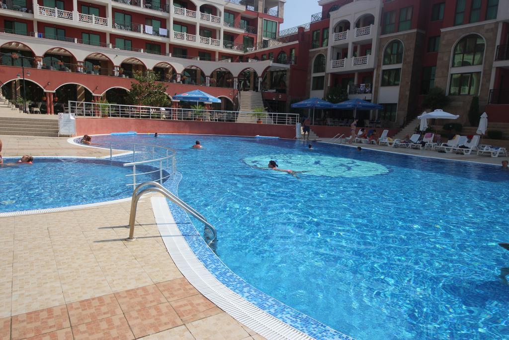 Menada Sveti Vlas Apartments المظهر الخارجي الصورة